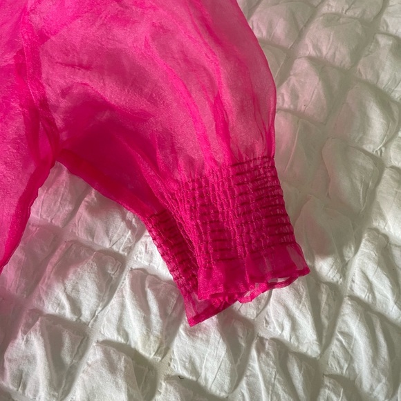 House of Harlow 1960 Pink Organza sheer blouse - Picture 4 of 6